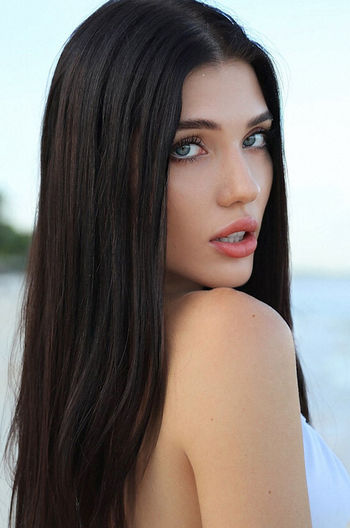 Alina Enero