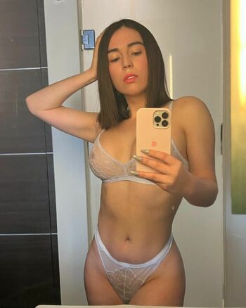 Alina Garza