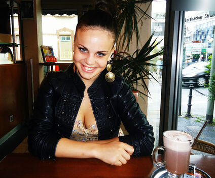 Alina Grozea