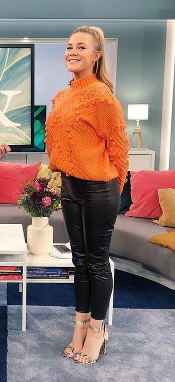 Alina Merkau