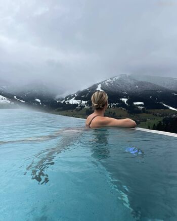 Alina Merkau