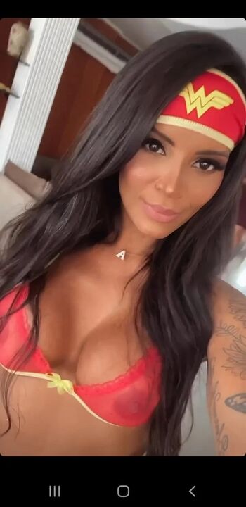 Aline Carvalho