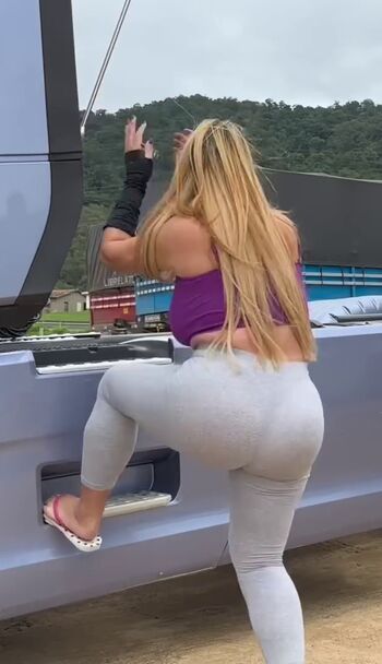 Aline Füchter Ouriques
