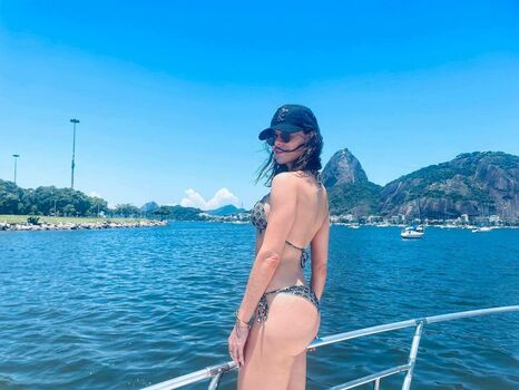 Alinne Moraes