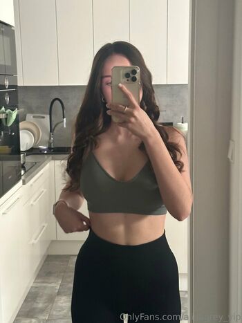 alisagrey_vip