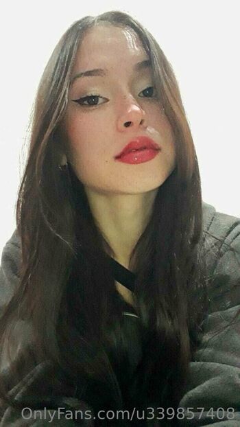alluringclaiiree