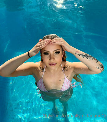 allymcfarland18