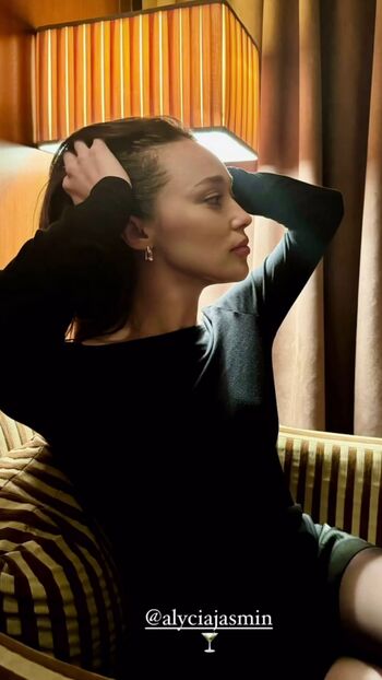 Alycia Debnam Carey