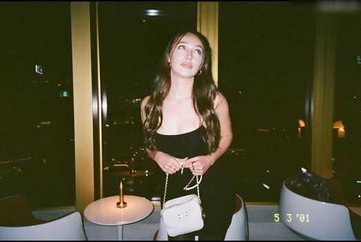 Alycia Debnam Carey