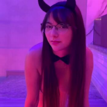 Alyne Lary