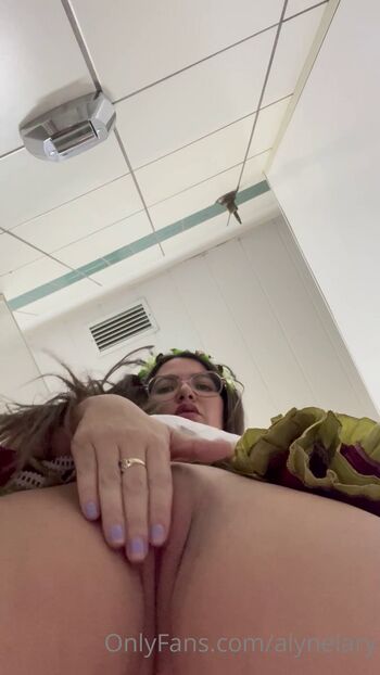Alyne Lary
