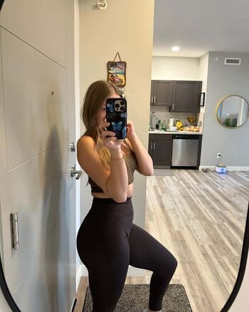 Alyssa Rose