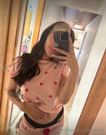 alyviolet