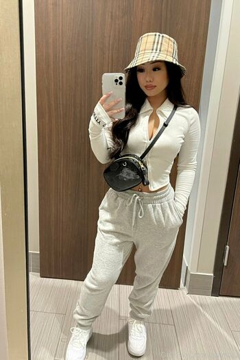 alyvxox2