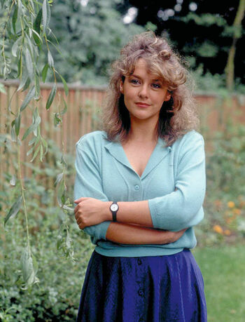 Amanda Burton