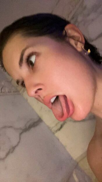 Amanda Cerny