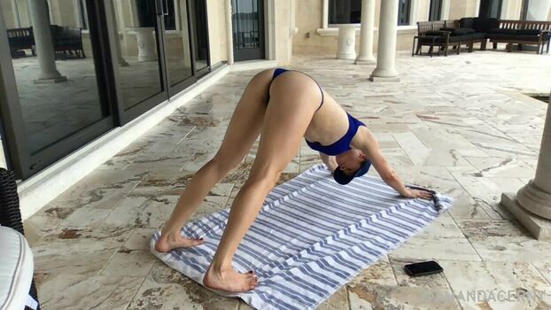 Amanda Cerny