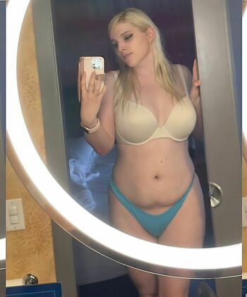 Amanda Rae