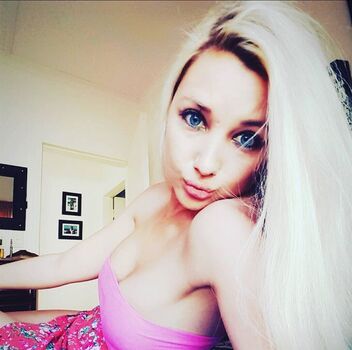 Amber Koltzow Bastick