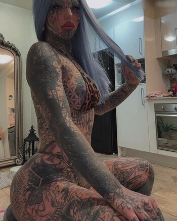 Amber Luke