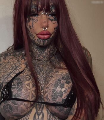 Amber Luke