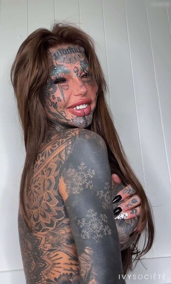 Amber Luke