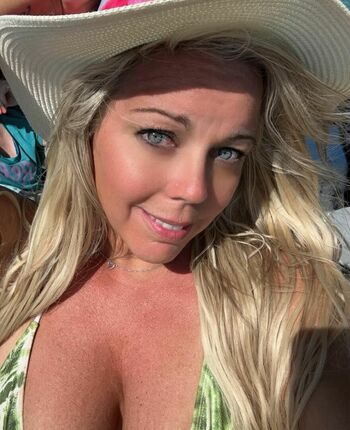 Amber Lynn Bach