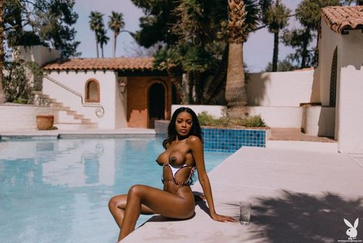 Amber Rose (Model)