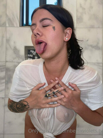 ambersxviolets.tv