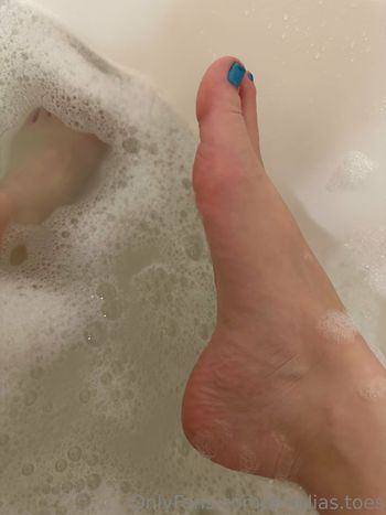 amelia_blake