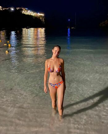 Amelie Manzoli
