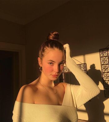 Amelie Manzoli