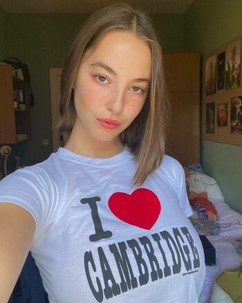 Amelie Manzoli