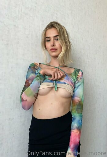 amelie.moore