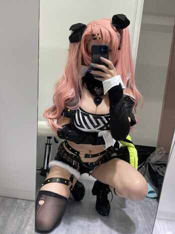 Ami Honami