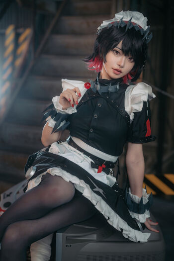 Ami Honami
