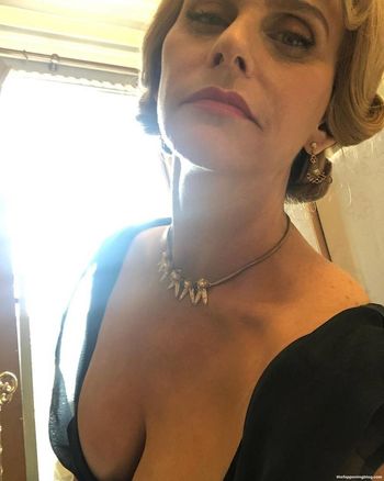 Amy Landecker