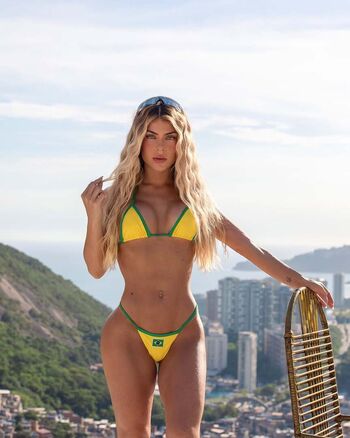 Ana Bruna Avila