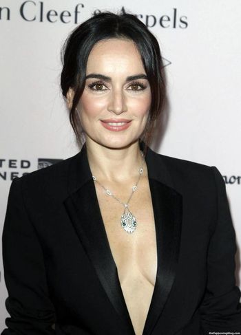 Ana de la Reguera