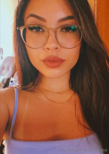 ana.petite