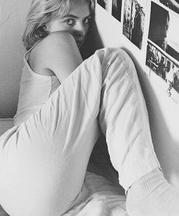 Anais Gallagher