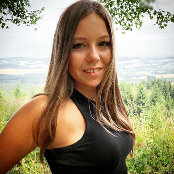 Anastasia_rose_official