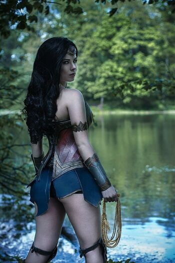 Anastasya Zelenova