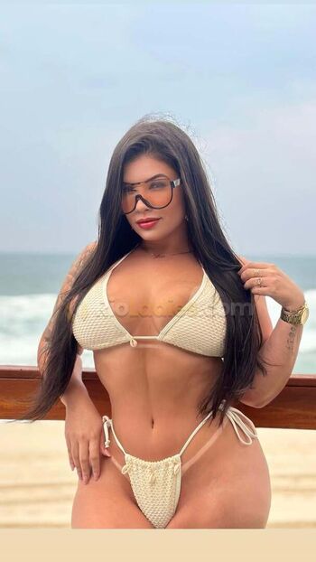 Ane Azeredo