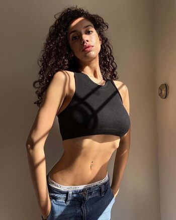 Angel Sophia Macklin