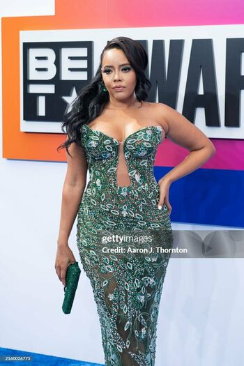Angela Simmons