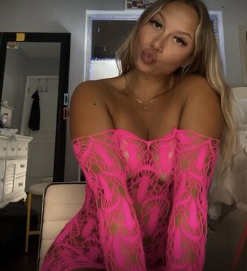 Angelacandiceee
