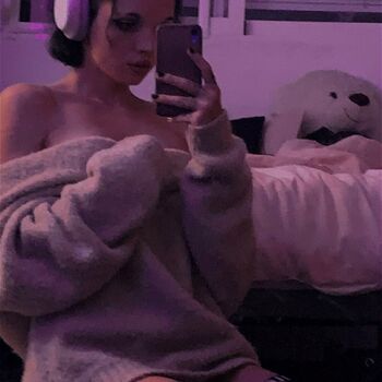 angele_mhr