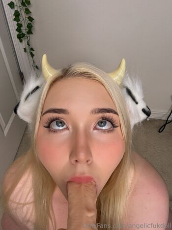 angelicfukdoll