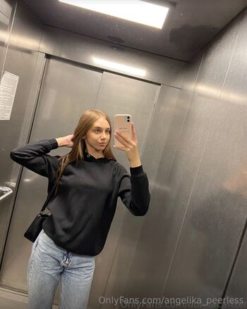 angelika_peerless